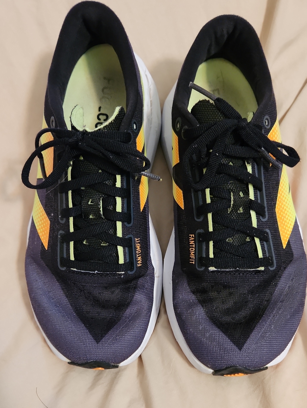 Women's New Balance FuelCELL Black and Yellow Running Shoes Performance Trainer